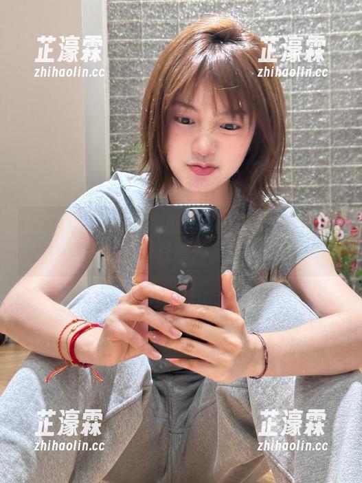 17c吃瓜官网的资源就像夏天的西瓜，清凉且意外，快来试试！