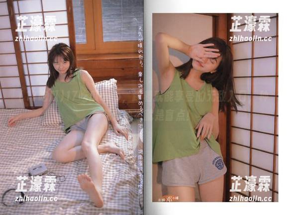 17吃瓜app，蹲着就能享受的无敌入口，种种花边动态就是盲点！