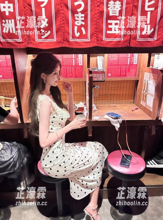 看，这里有个传送门，17吃瓜网官网等着你来探险！