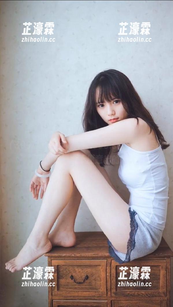 观看www.399.su，感觉走进了一场观众不愿意出的戏。