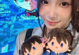 51.cc官网进不去，app能不能给个靠谱的人来教教我啊？