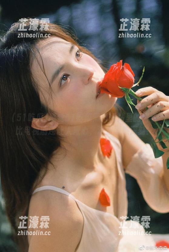 感觉51吃瓜黑料网站里的内容比电视剧还让人揪心，这波情感深刻！