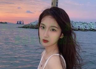 cgw51吃瓜：永久定档，瓜田里的意外惊喜招生！