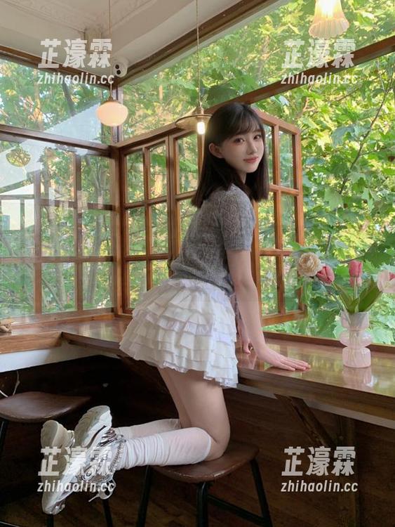 51吃瓜网在线搞笑视频合集，仿佛脑袋里的笑声盘旋不去。