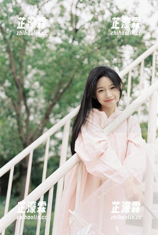 58吃瓜网视频：有时情节太狗血，连瓜都要掉进汤里！