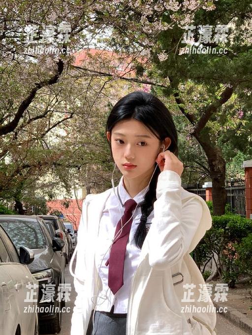 66吃瓜更新：黑料中心上线新企划，这次的瓜是不是更狠了？