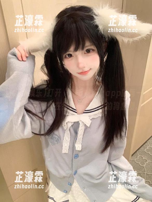 打开“718娱乐”app的每一瞬，感觉都像在经历一场盛大的狗血剧。