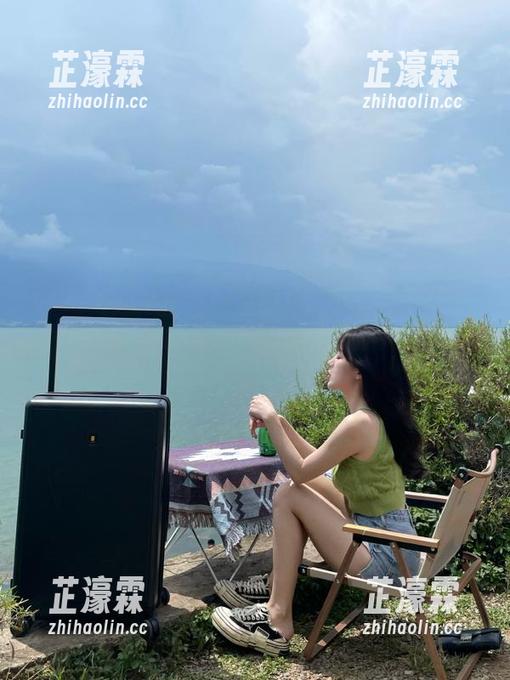 登录718娱乐，感觉就像打开了一个神秘的瓜田，有种不知所措的刺激感！