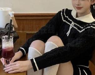 91吃瓜在线，视频里有人在吃瓜我却在心动，糟糕