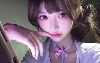在cgg网站闲逛，一不小心就被黑料瓜打得满脸愉悦!