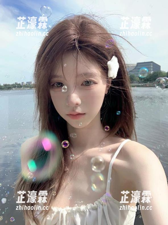 hlw 敏感话题又来了,hlw.bet发布最火辣评论,底线在哪儿啊?