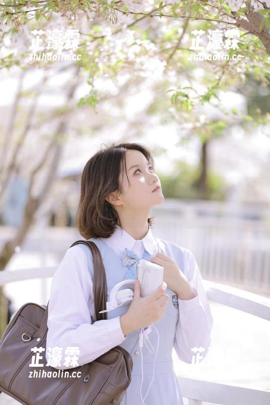 tttzzz万里长篇长征最新废话连篇，正能量可以有多低？