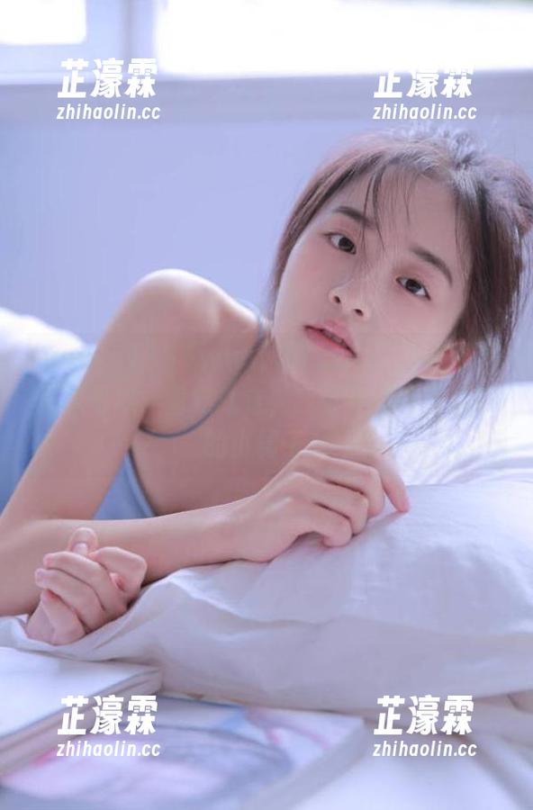 “www.17.ccm”下载？我只想看瓜，看完就走，我可不是去当皇帝的小舅子！