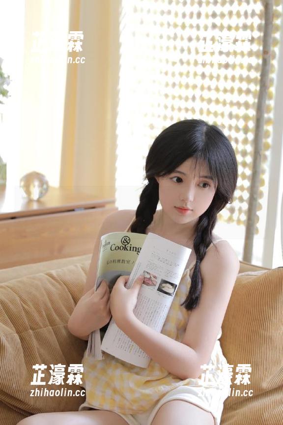 准备好“吃瓜小助手”？赶紧下载www.吃瓜吧！