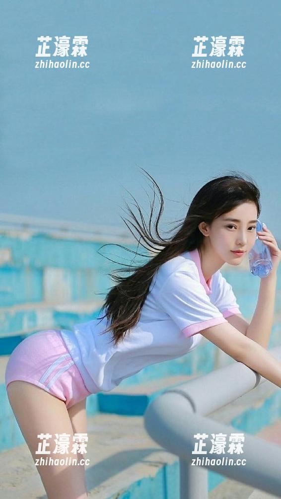 火速更新，五一吃瓜里的娜娜又上热搜了！