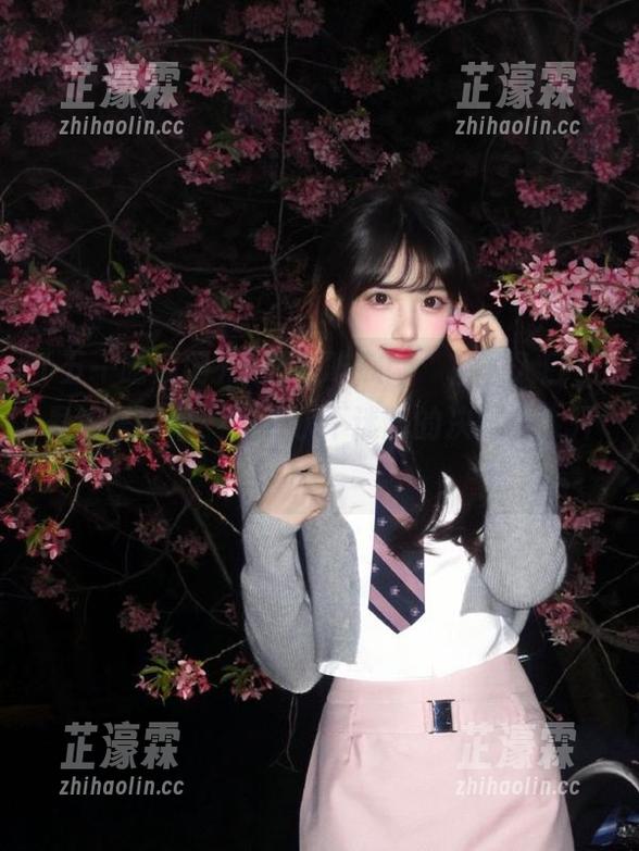 “五一吃瓜网”官网入口，虽然很简单，但我永不迷路的决定让人开心！