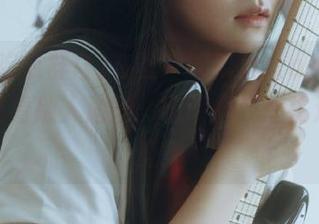 在五一吃瓜群众app中，不断观看别人追剧、吃饭，我的生活在哪里？