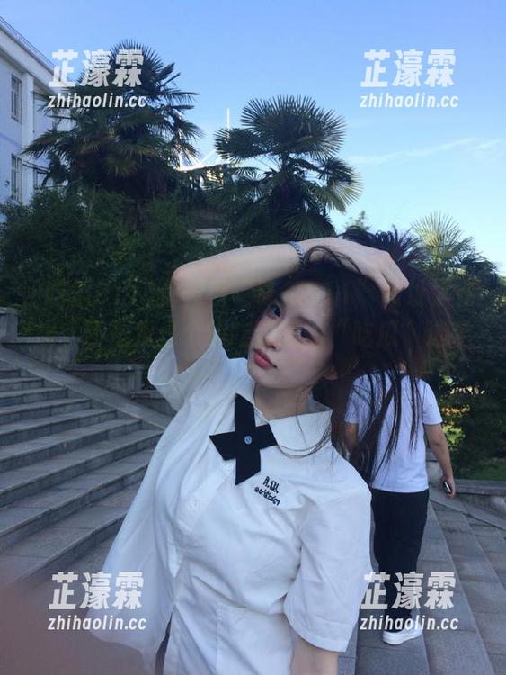 你觉得“吃瓜911”网址太在线，还是我是个边吃边睡的“吃瓜”选手？