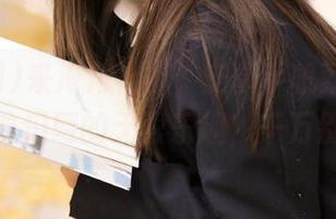 来海角社区，安卓手机就像右手掌握了吃瓜网的无限乐趣，千万别掉队！