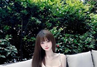 不花一分钱，吃瓜网app给你狂塞瓜，无所畏惧的享受啊！