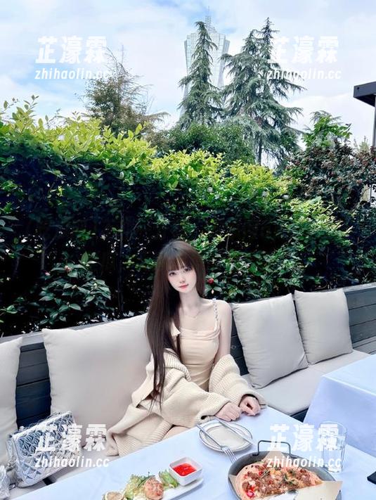 不花一分钱，吃瓜网app给你狂塞瓜，无所畏惧的享受啊！