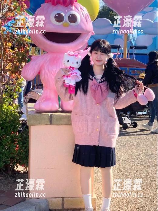 登录进入在线吃瓜网，开始一场无与伦比的“瓜”论之旅，随便聊聊呗。