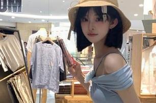 吃瓜网718里今天的瓜有点特别，居然让我不停刷屏，是个不小的惊喜！