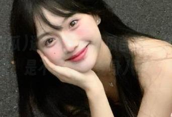逛52吾爱吃瓜首页，分分钟让我怀疑，是不是我该变身八卦达人了？