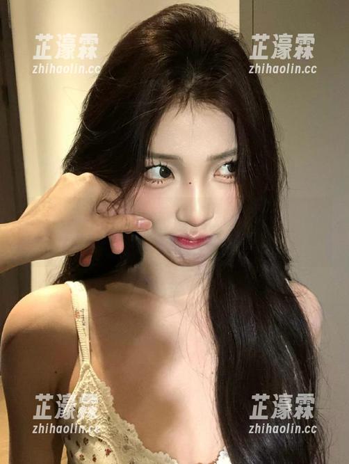娱乐718 娱乐718的入口出奇无比,你我她的纠葛,真的是避免不了啊!