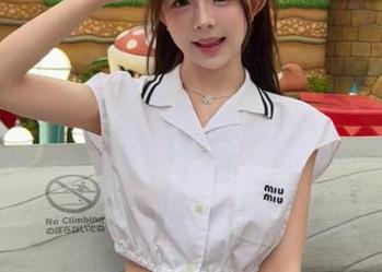 我一边观看黑料不打烊网页版，一边忍不住想：这背后到底隐藏了多少故事？