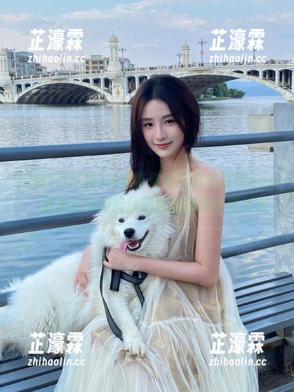 冲哥带你看黑料不打烊app，那里每天都能找到能量满满的黑料哦