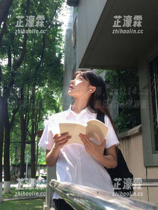 更新就像下雨，zztt14.su黑料不打烊一阵一阵的，我还得记得准备接瓜！