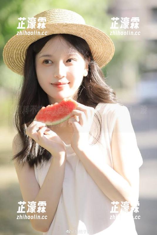 点进黑料不打烊传送门，没想到视频列表比剧本还离奇！