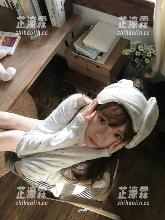 黑料冲哥的苹果版玩偶，果然是个不寻常的宝藏！