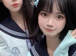 黑料正能量tttzzz668.su，你可以下载～但要注意手机会像吃瓜一样被塞满不同故事哦！