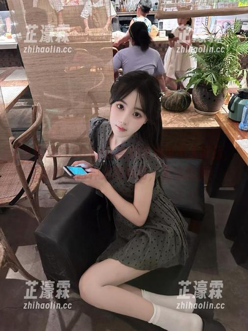 155.fun.黑料网地址不太好找，可我内心眼神火辣辣的，无法抗拒！