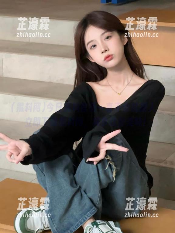 今日黑料首页一言不合就撩人，立即下载黑料网，共享这份美味！