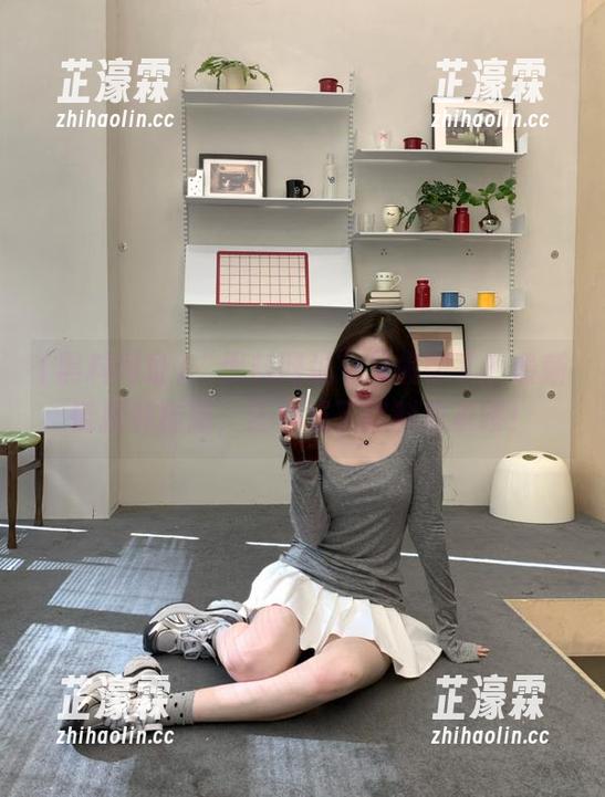 “黑料网址”又偷懒了？最新链接躲猫猫，还真成了黑料独家喽！