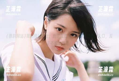 黑料网站地址：我这就要冲去那神秘的八卦入口，反正不怕走错路！